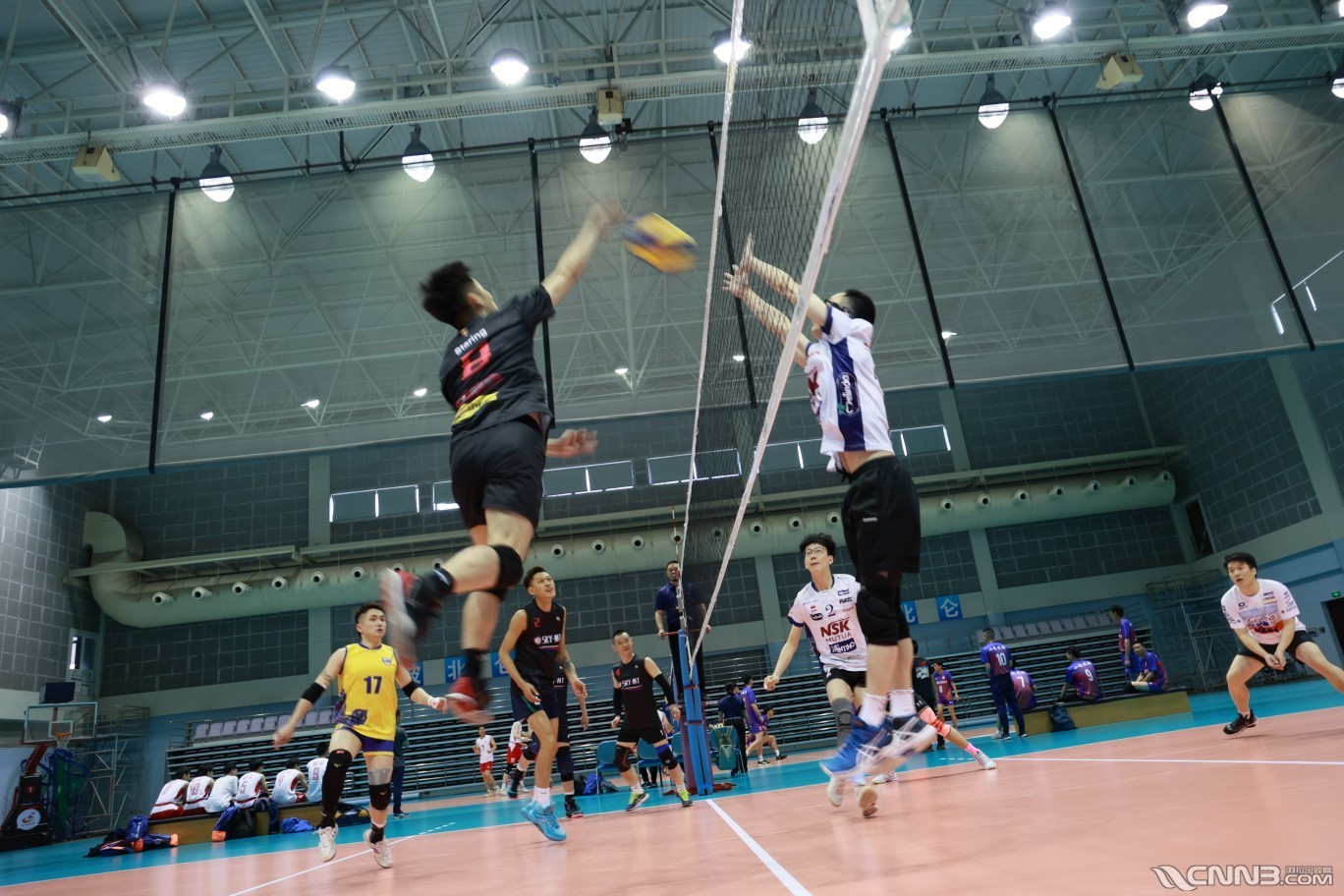 五一两大全国排球比赛在宁波北仑拉开帷幕