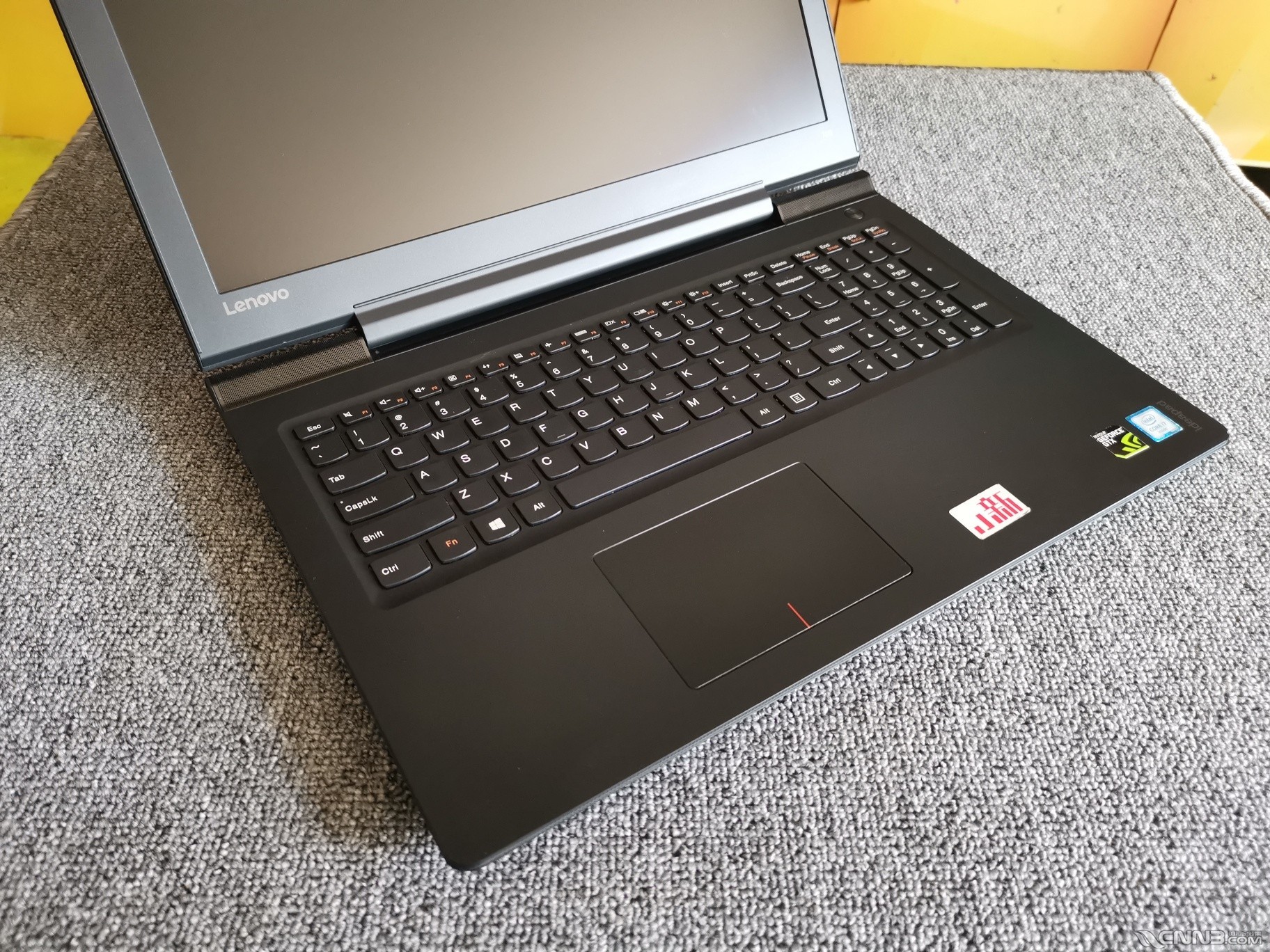 联想lenovo小新700电竞版i7处理器超薄游戏本