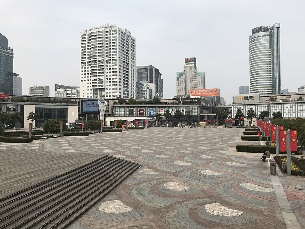 战疫中的宁波街头记者扫街4小时带回了这些消息