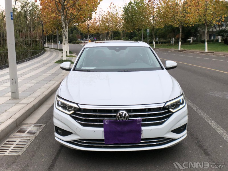 大众速腾14t旗舰版顶配全车原漆首付28万