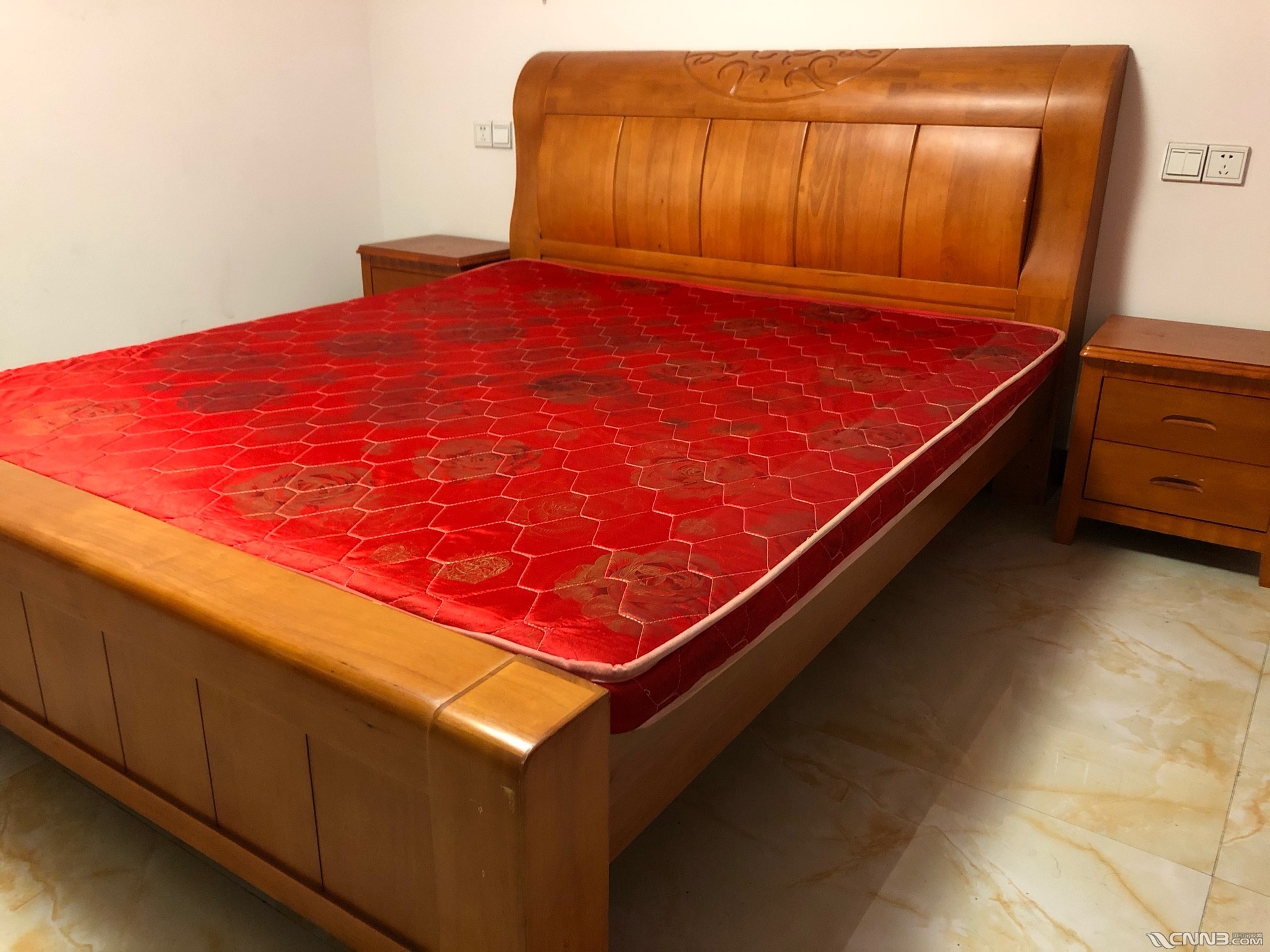 【搬家:实木大床转】 - 二手交易 - 新北仑 - 阿拉宁波网