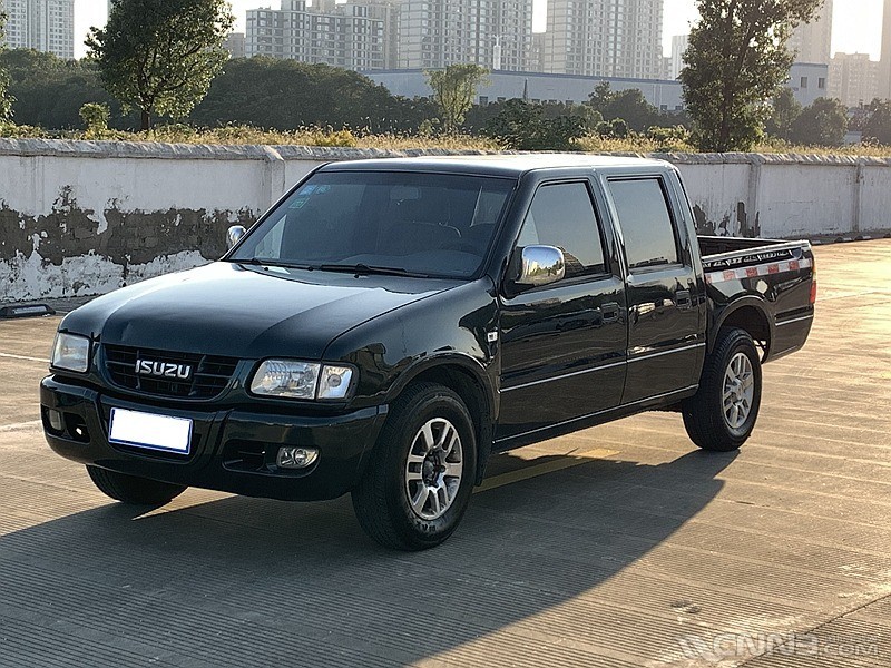 庆铃皮卡柴油28t售价258万元零首付按揭可全额贷可置换