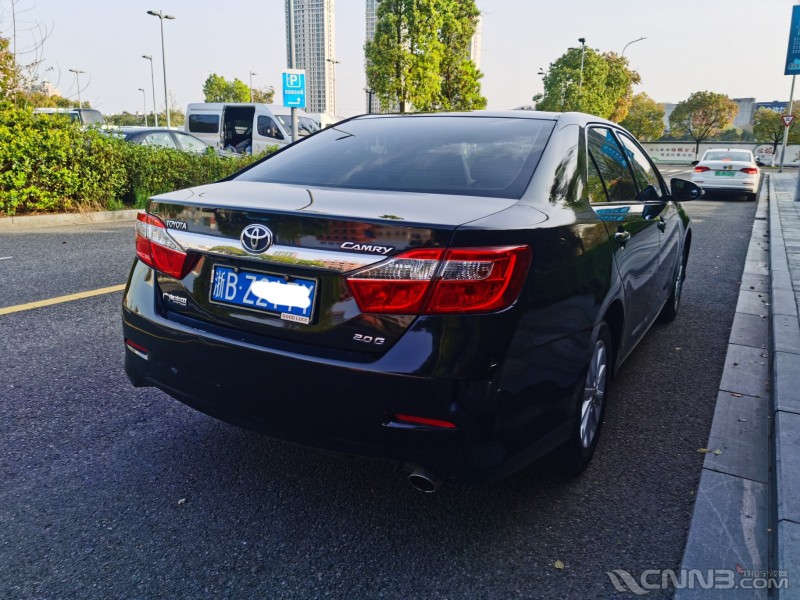 丰田凯美瑞20顶配售价821万元信同微号15067483827