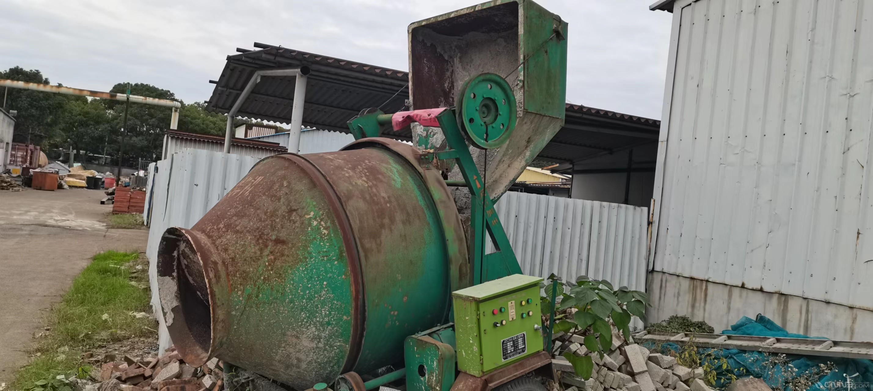 混凝土搅拌机型号350出售