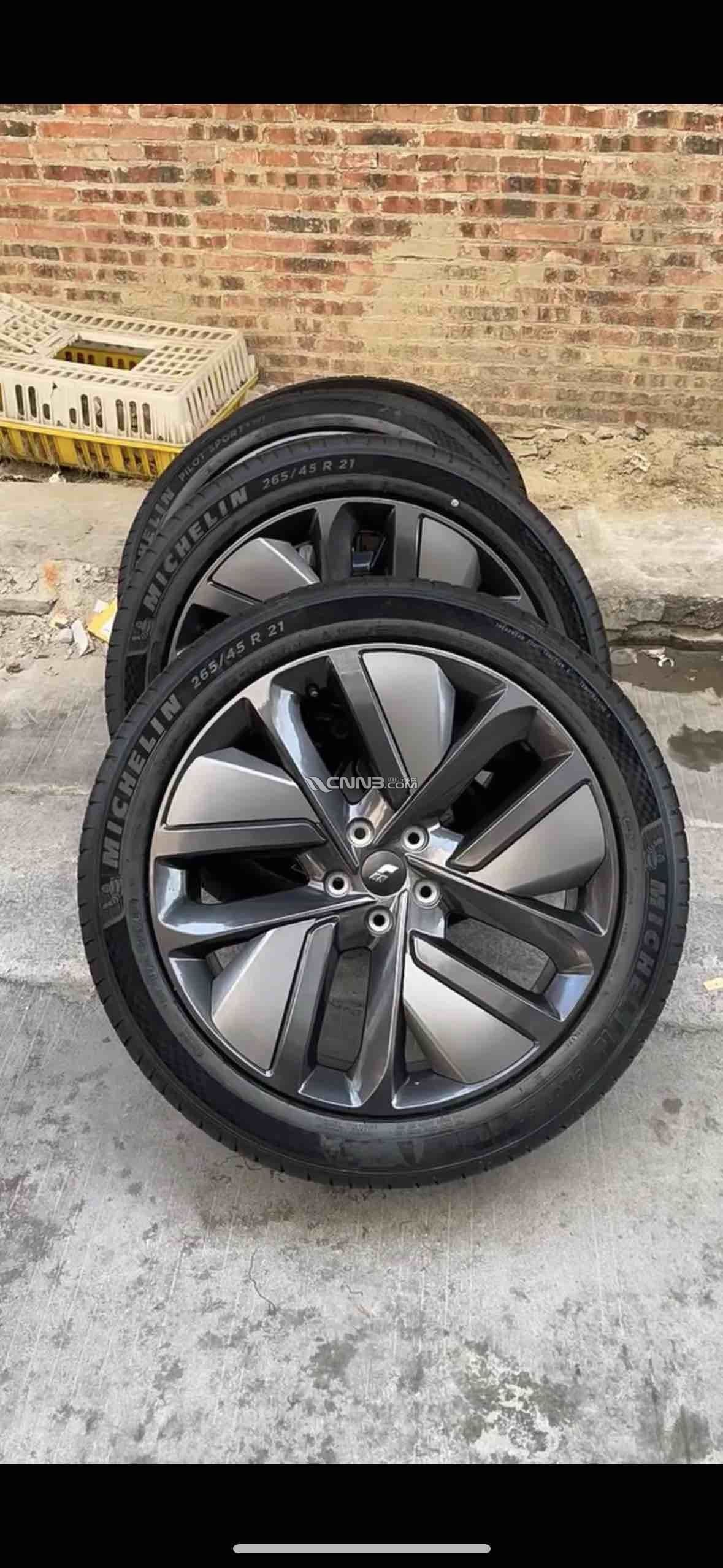 1717323779318221_773.jpg