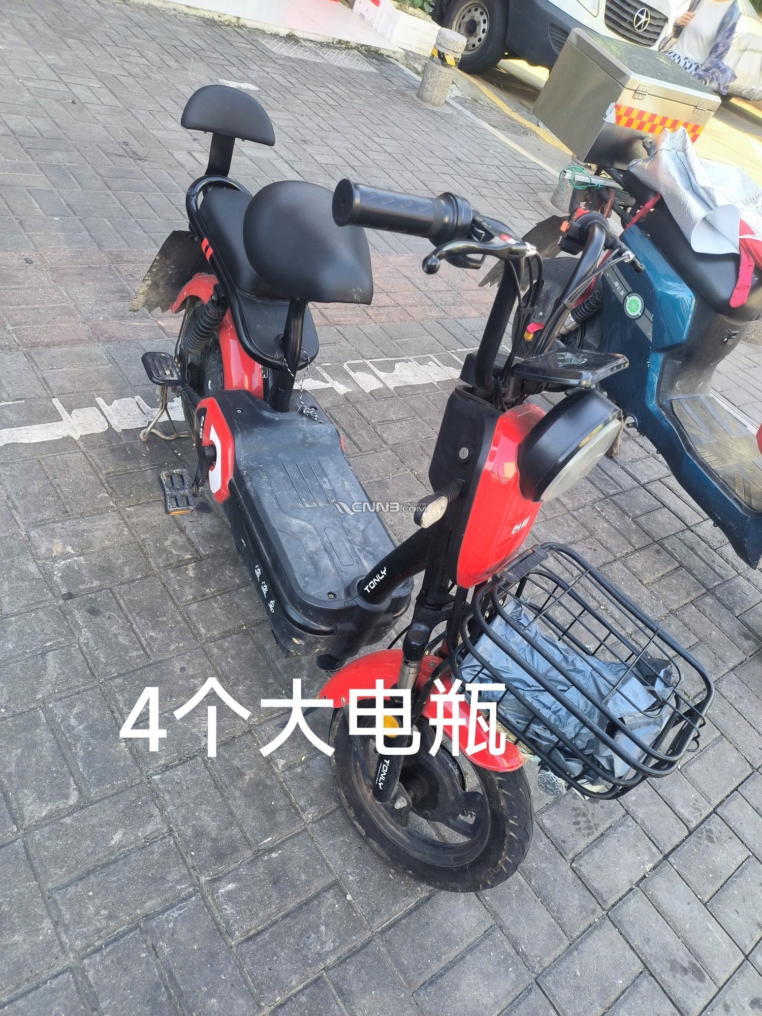 1724543455127564_188.jpg