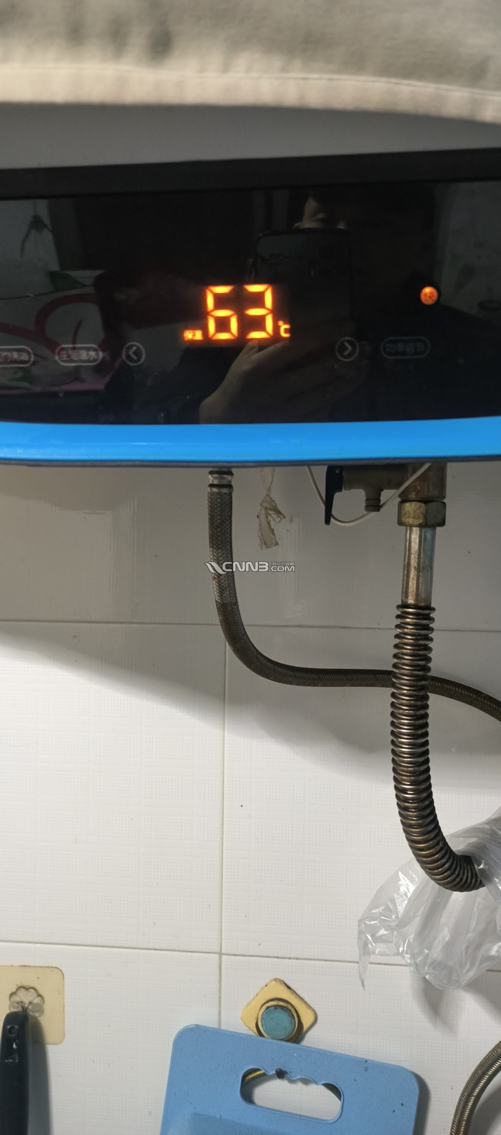 1741561832502562_487.jpg