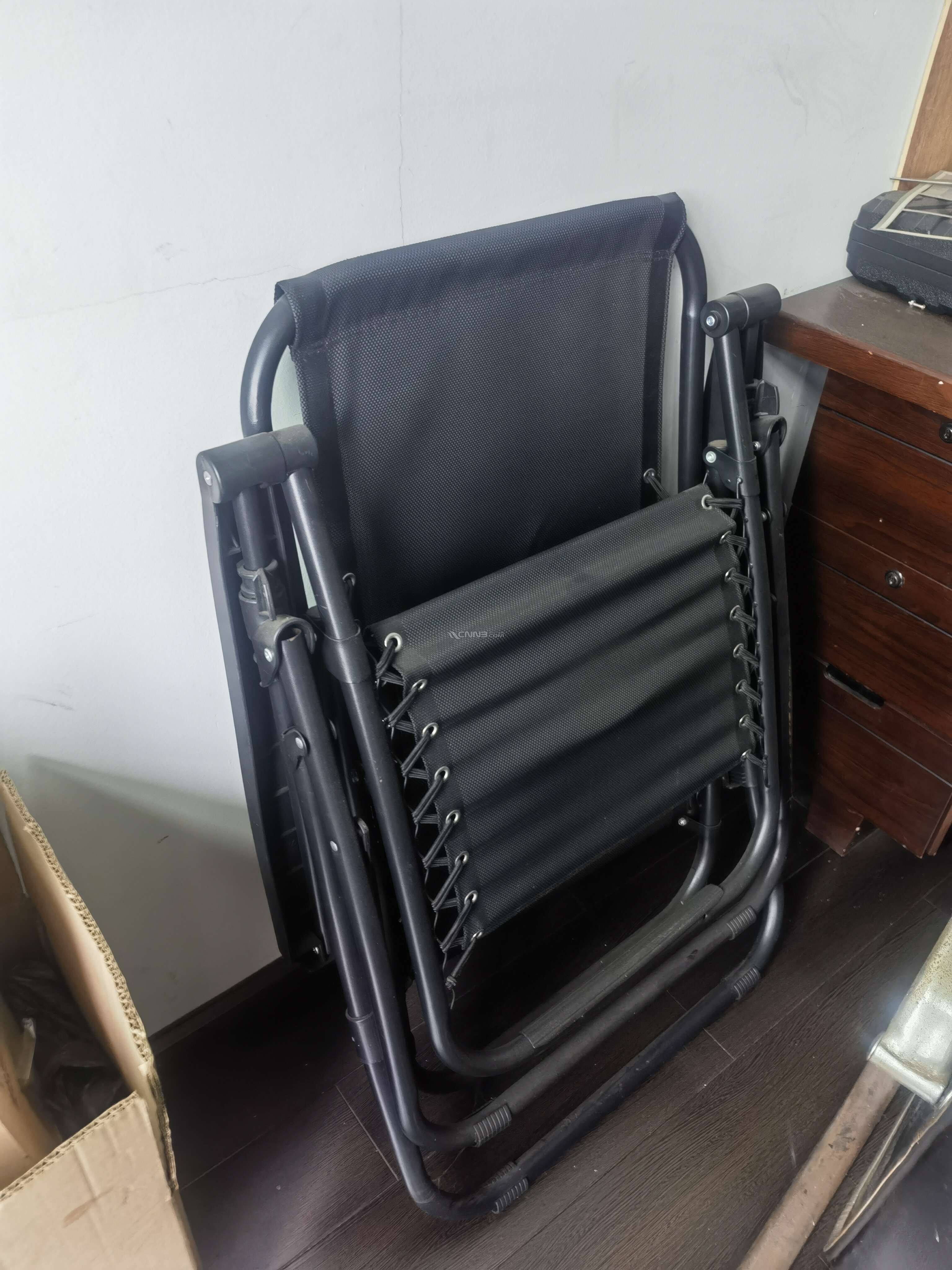 折叠躺椅.jpg