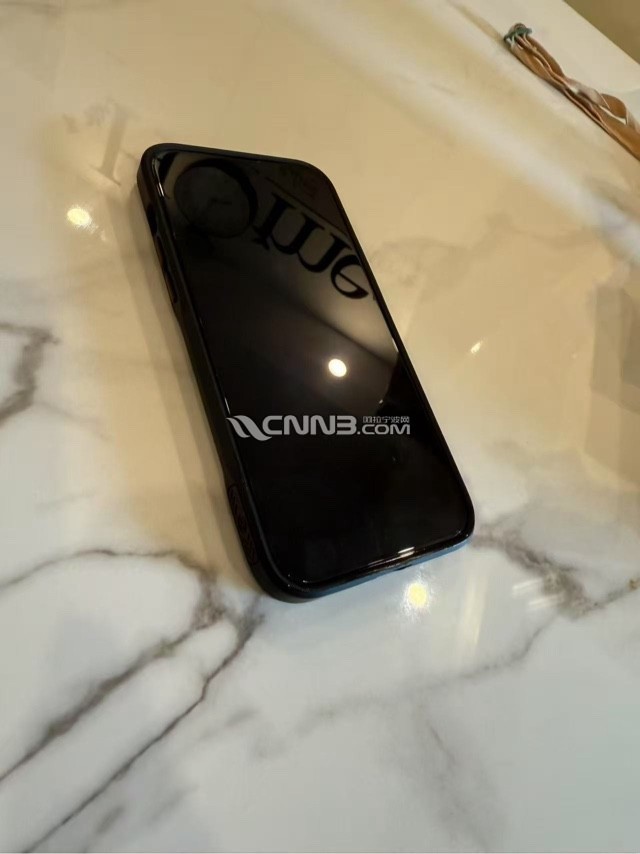 1751610631762532172.jpg