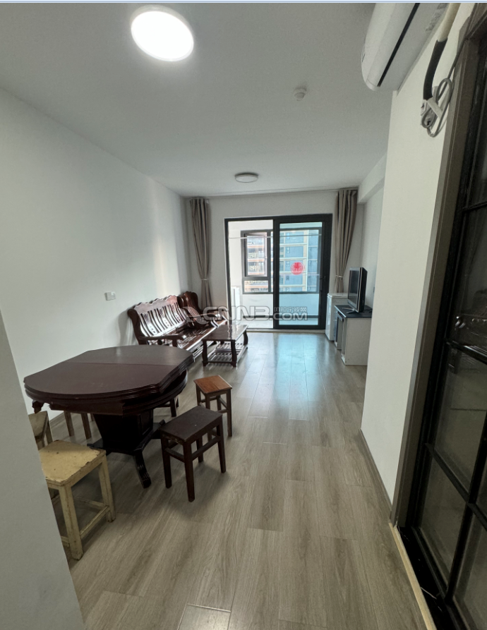 餐厅+客厅+大2P空调