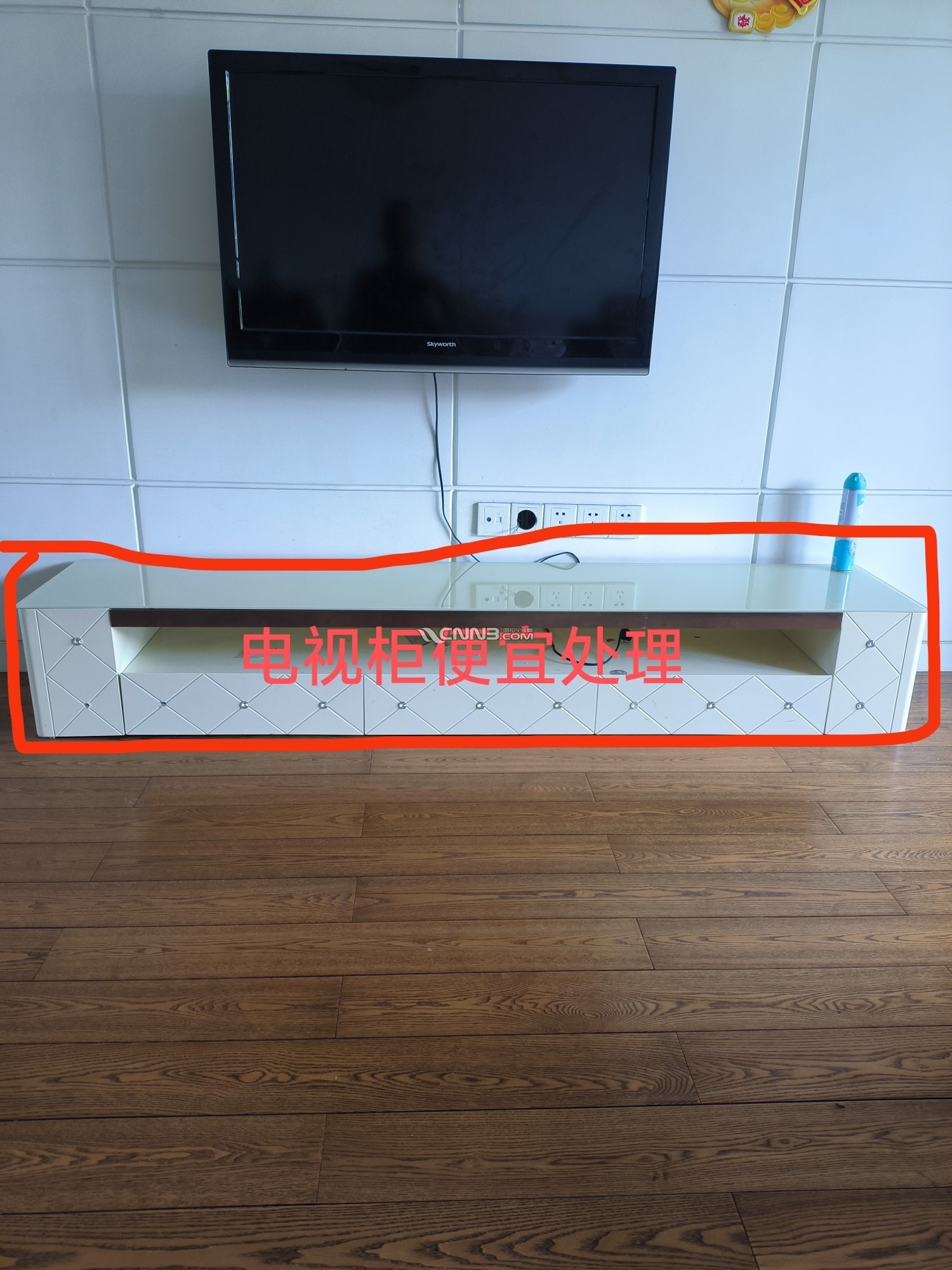 1786253343070185_156.jpg